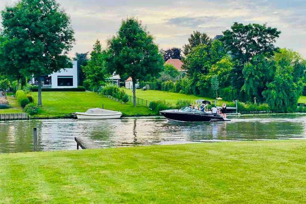 Charmante Villa Aan De Leie Sint-Martens-Latem Exteriér fotografie